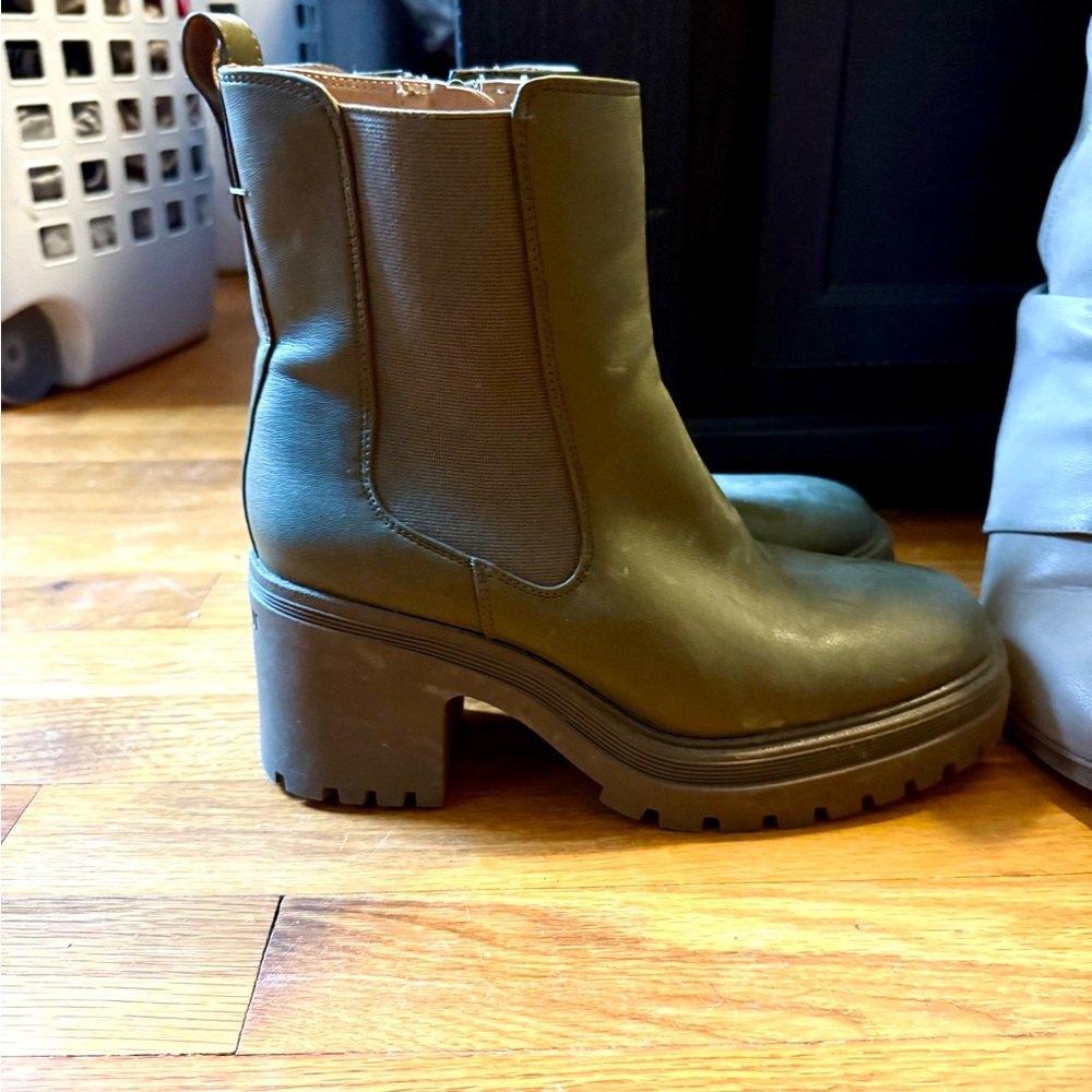 Sam & Libby Olive Heeled Boots